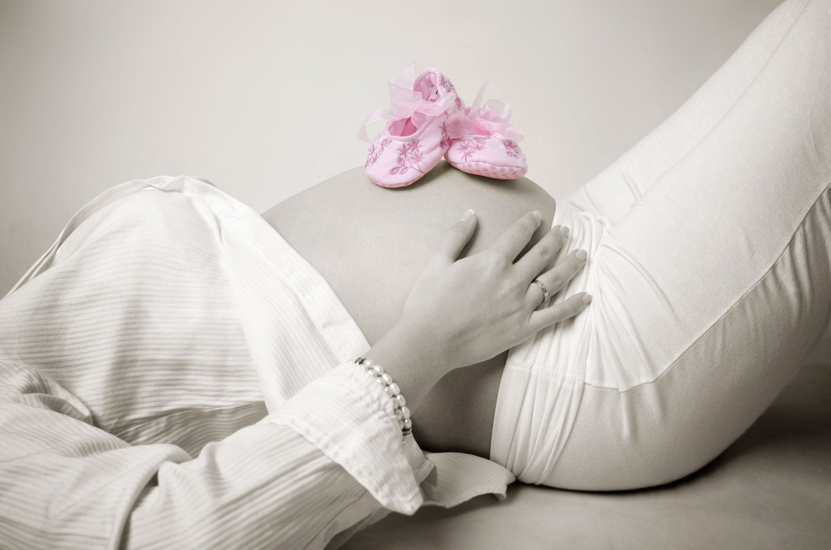 Das erste Trimester: Wie Vitamin B6 gegen Übelkeit hilft und warum Jod für Ihr Baby so wichtig ist